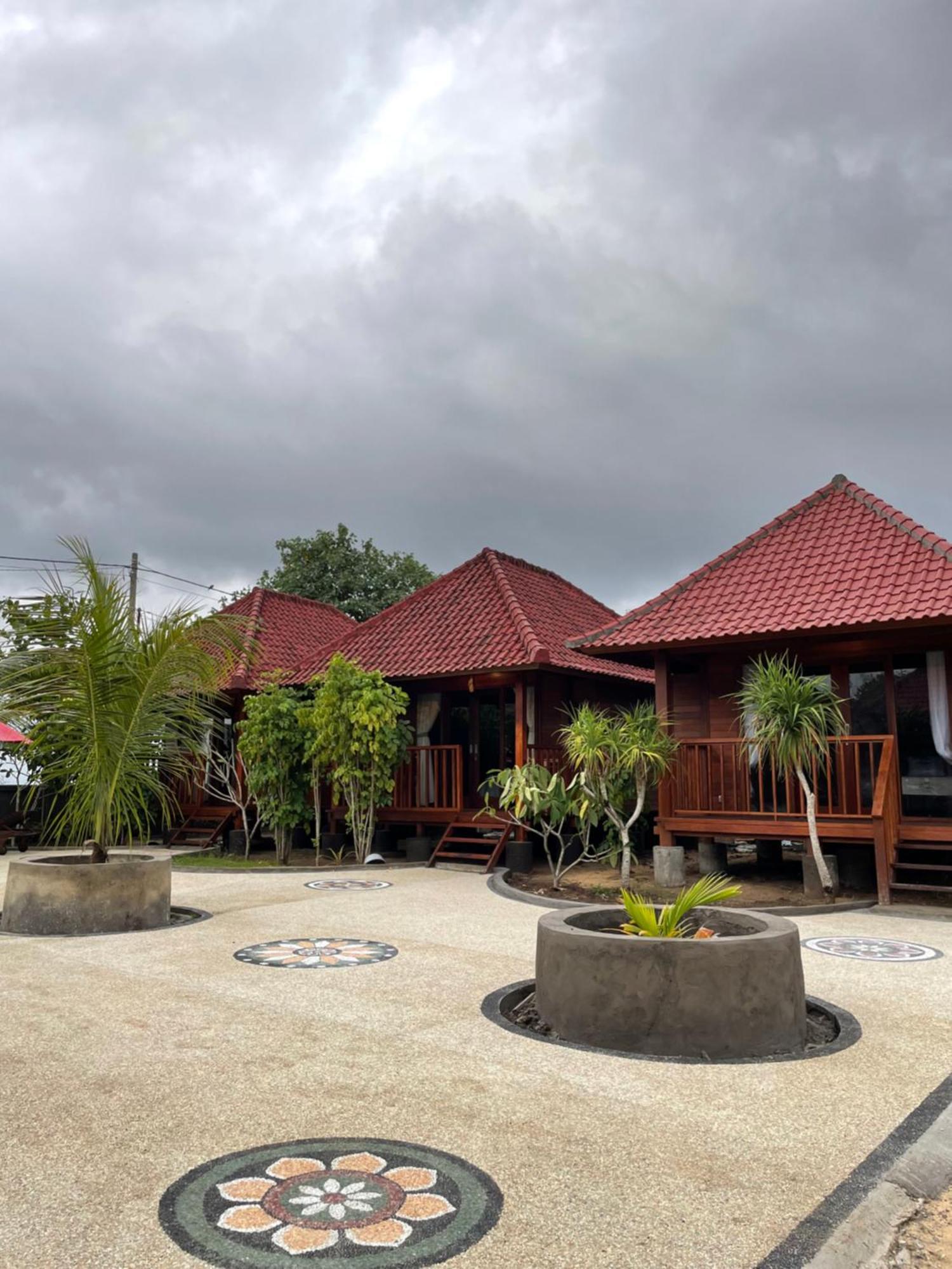 Mangrove Beach Hut Nusa Lembongan  Exterior photo